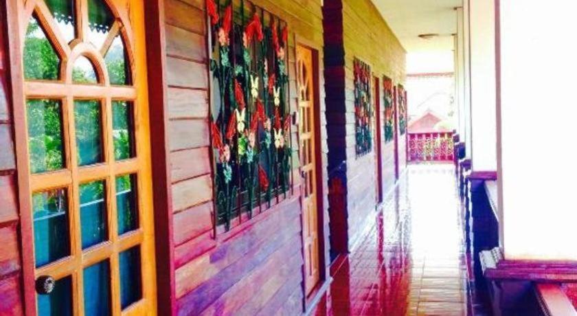 Chiangsan Goldenland Resort Chiang Saen Exterior foto
