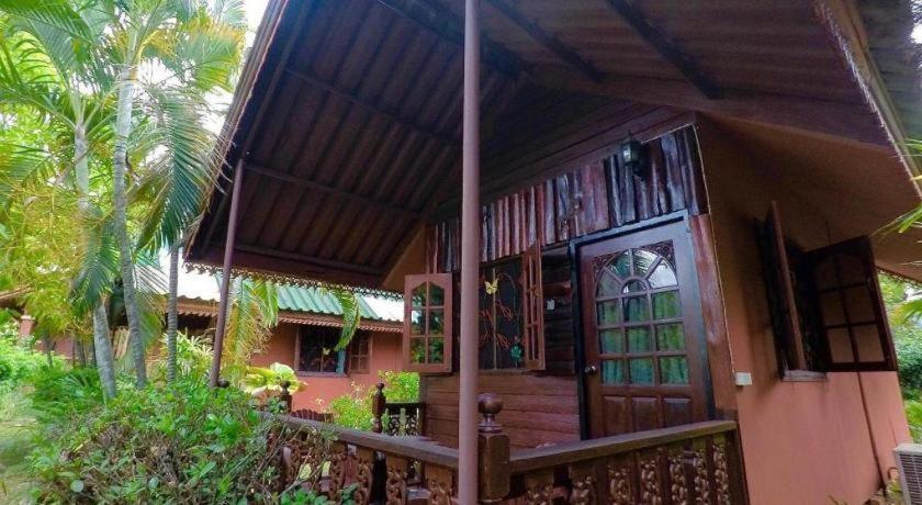 Chiangsan Goldenland Resort Chiang Saen Exterior foto