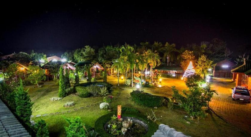 Chiangsan Goldenland Resort Chiang Saen Exterior foto
