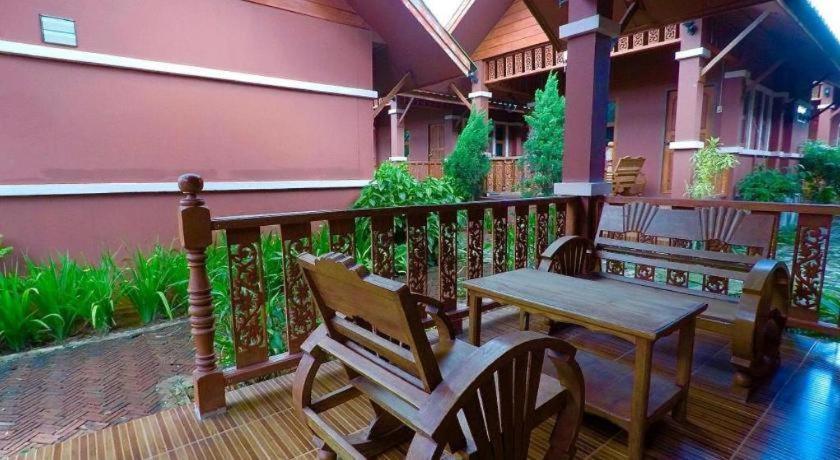 Chiangsan Goldenland Resort Chiang Saen Exterior foto
